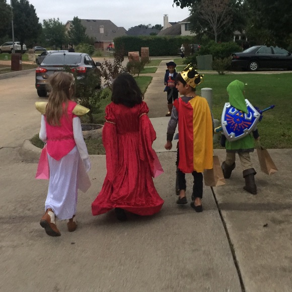 Meet your Posher, Shea! - Picture 5 of 8